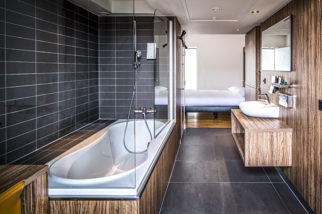 Leonardo Boutique Hotel Maastricht City Center Former Designhotel Ngoại thất bức ảnh